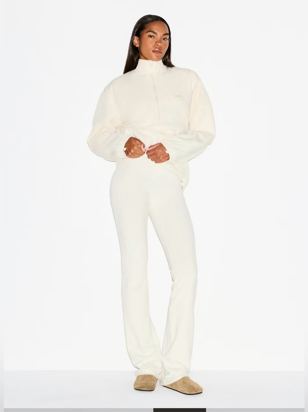 SKIMS OUTDOOR FLEECE LOUNGE PANT SYLE: PT-PNT-7290W COLOR: ECRU SIZE: S